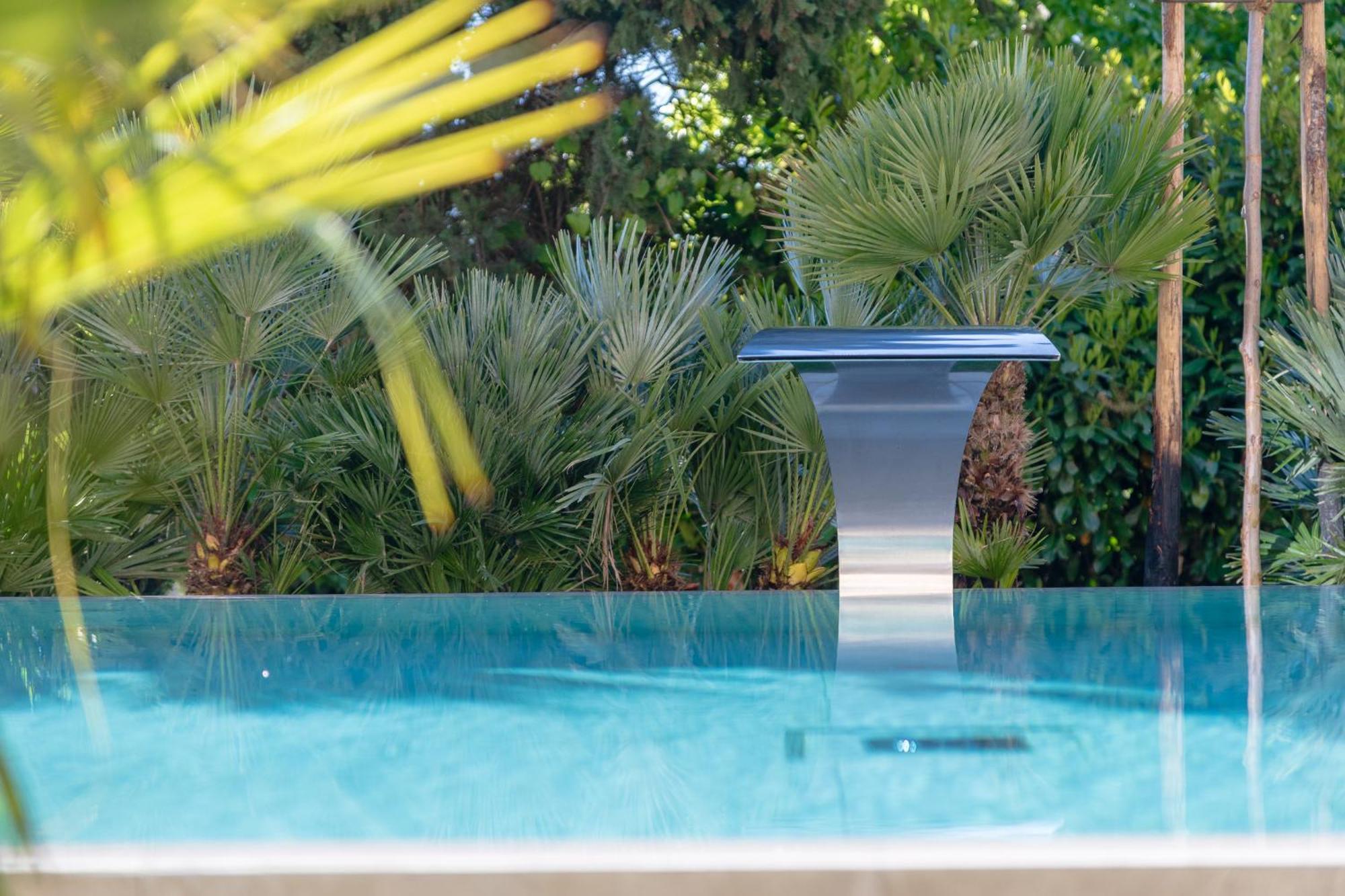טרמנו Hotel Goldene Traube מראה חיצוני תמונה