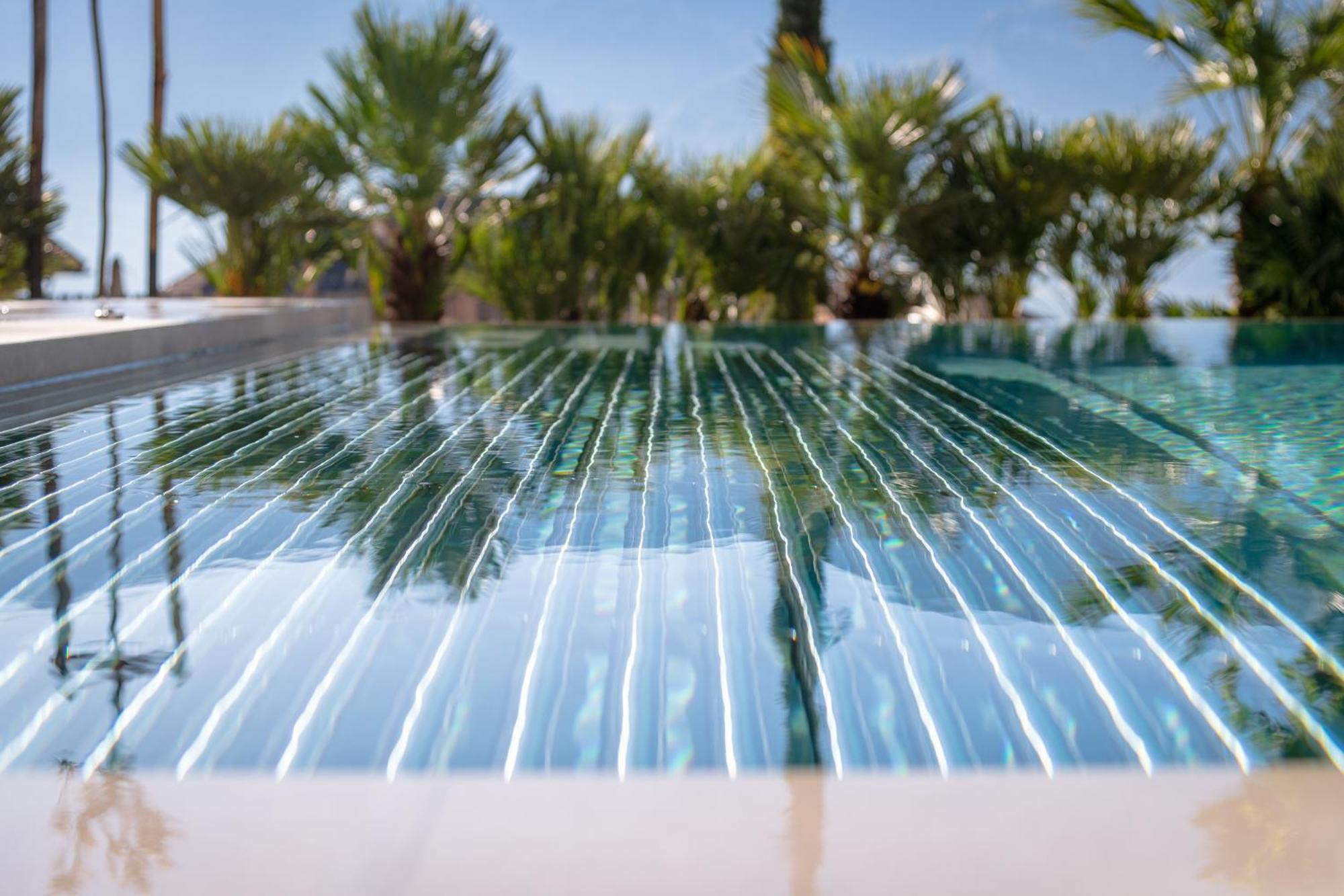 טרמנו Hotel Goldene Traube מראה חיצוני תמונה